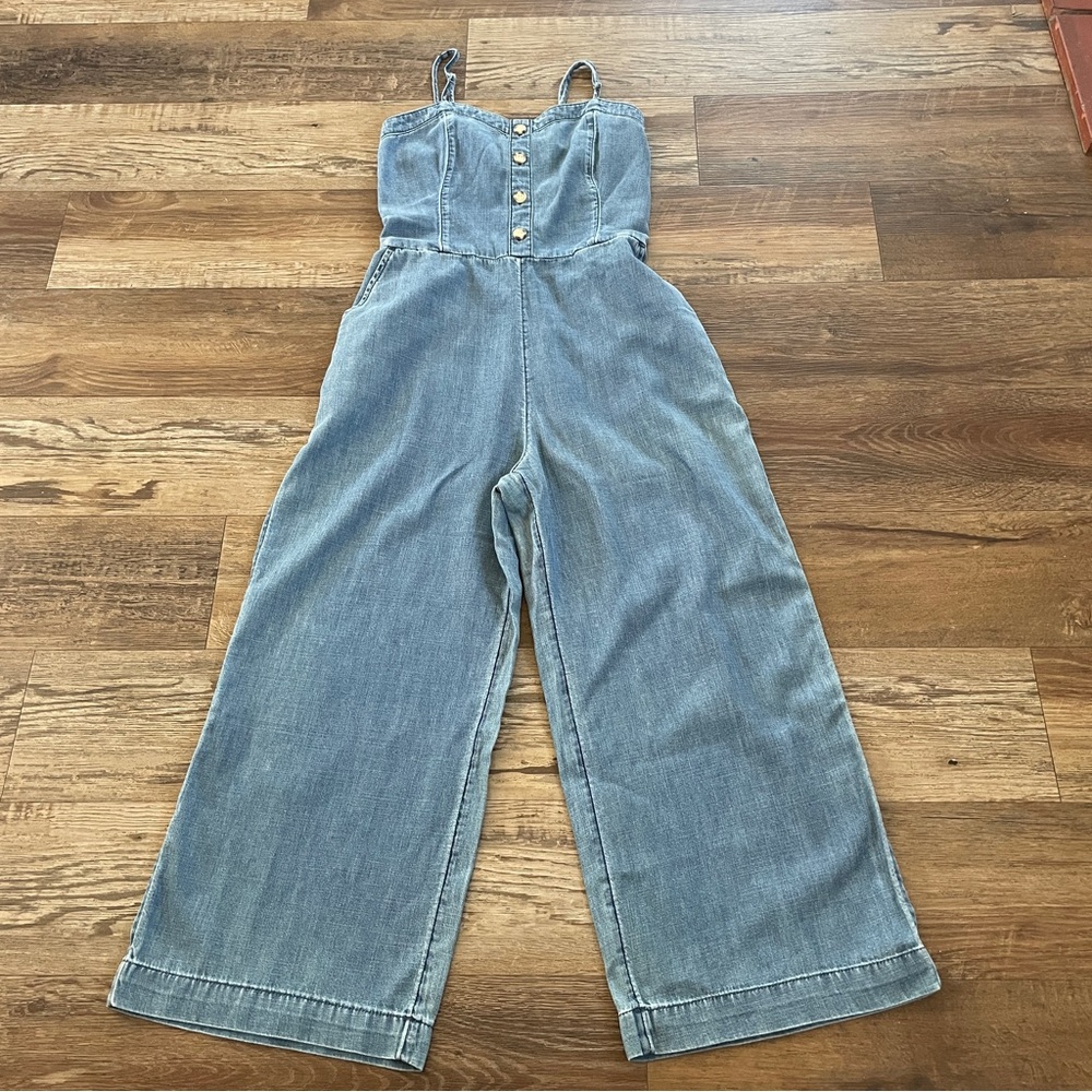 Abercrombie and Fitch denim jumpsuit New XS